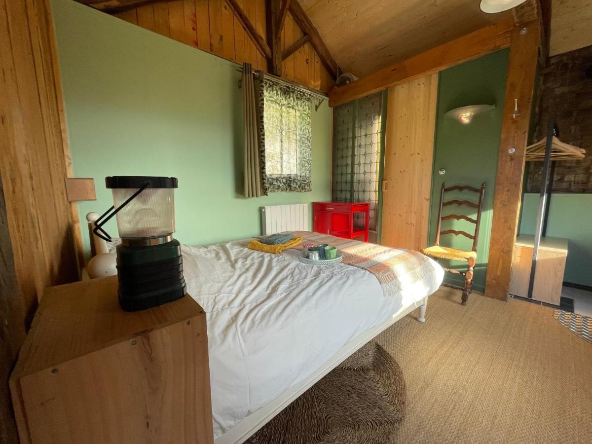 Jolie Cabane Avec Jacuzzi Pour Les Amoureux De La Nature Tullins المظهر الخارجي الصورة
